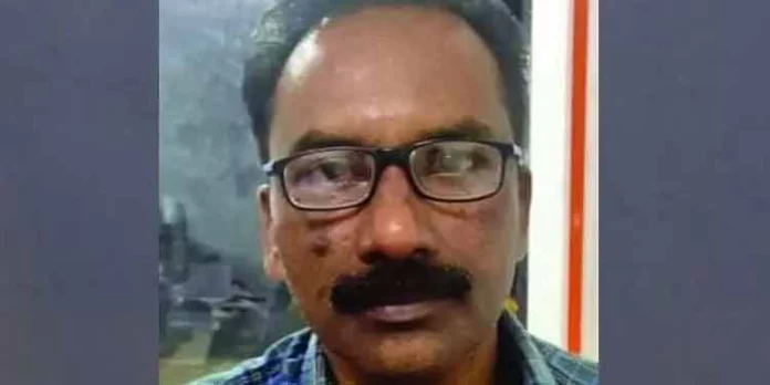 കെ എസ് ആർ റ്റി സി ബസ് സ്കൂട്ടറിൽ ഇടിച്ച് പത്രവിതരണക്കാരൻ മരിച്ചു കെ എസ് ആർ റ്റി സി ബസ് സ്കൂട്ടറിൽ ഇടിച്ച് പത്രവിതരണക്കാരൻ മരിച്ചു