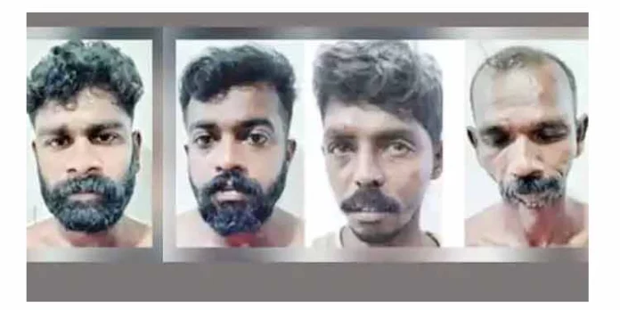 തിരുനക്കര മൈതാനത്തെ ഗ്രീന് റൂമില് സൂക്ഷിച്ചിരുന്ന ഓട്ടുവിളക്ക് മോഷ്ടിച്ച സംഭവത്തില് 4 പേര് പിടിയില് തിരുനക്കര മൈതാനത്തെ ഗ്രീന് റൂമില് സൂക്ഷിച്ചിരുന്ന ഓട്ടുവിളക്ക് മോഷ്ടിച്ച സംഭവത്തില് 4 പേര് പിടിയില്