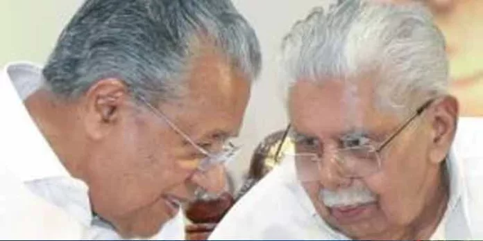 ഏറെ നാളുകള്ക്ക് ശേഷം പൊതുവേദിയില് വയലാര് രവി, സ്നേഹം പങ്കിട്ട് മുഖ്യമന്ത്രി! ഏറെ നാളുകള്ക്ക് ശേഷം പൊതുവേദിയില് വയലാര് രവി, സ്നേഹം പങ്കിട്ട് മുഖ്യമന്ത്രി!