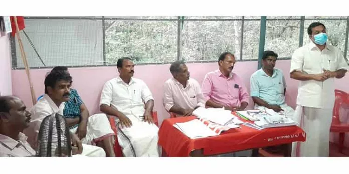 എ ഐ റ്റി യു സി തണ്ണിത്തോട് പ്രവർത്തക കൺവെൻഷൻ നടന്നു എ ഐ റ്റി യു സി തണ്ണിത്തോട് പ്രവർത്തക കൺവെൻഷൻ നടന്നു