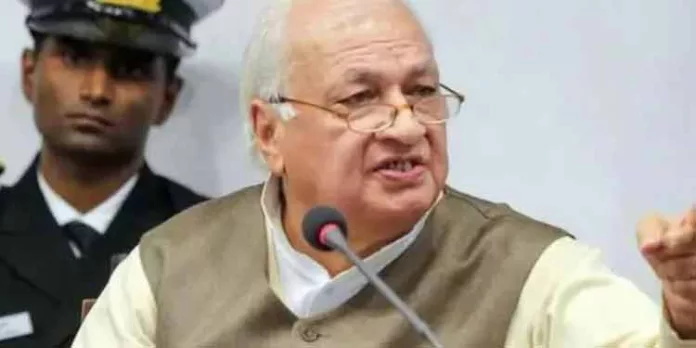 ഒന്പത് വിസിമാരുടെ ഹിയറിങ് നടത്തി ഗവര്ണര് : നേരിട്ടെത്തിയത് നാല് വിസിമാര് ഒന്പത് വിസിമാരുടെ ഹിയറിങ് നടത്തി ഗവര്ണര് : നേരിട്ടെത്തിയത് നാല് വിസിമാര്