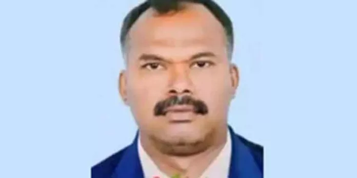 റിയാദിലുണ്ടായ വാഹനാപകടത്തിൽ മലയാളി മരിച്ചു റിയാദിലുണ്ടായ വാഹനാപകടത്തിൽ മലയാളി മരിച്ചു