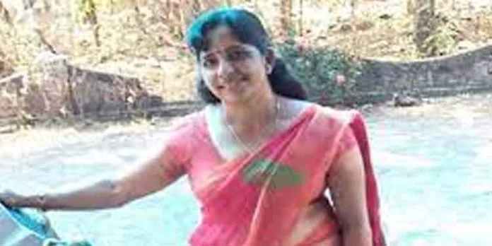 കോഴിക്കോട്ടെ കൂടത്തായി റോയ് വധക്കേസില് ഒന്നാം പ്രതി ജോളിയുടെ വിടുതല് ഹര്ജി തള്ളി കോഴിക്കോട്ടെ കൂടത്തായി റോയ് വധക്കേസില് ഒന്നാം പ്രതി ജോളിയുടെ വിടുതല് ഹര്ജി തള്ളി