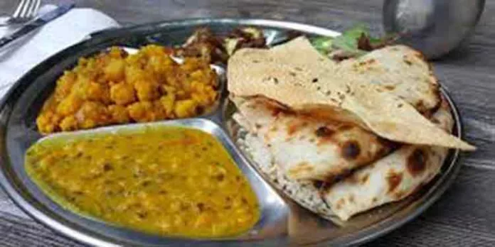 ഉച്ചഭക്ഷണം കഴിക്കാൻ ഇടവേള എടുത്തു ; യുവതിയെ ജോലിയിൽ നിന്നും പുറത്താക്കി – നഷ്ടപരിഹാരമായി 11 ലക്ഷം നൽകാൻ കോടതി വിധി ഉച്ചഭക്ഷണം കഴിക്കാൻ ഇടവേള എടുത്തു ; യുവതിയെ ജോലിയിൽ നിന്നും പുറത്താക്കി – നഷ്ടപരിഹാരമായി 11 ലക്ഷം നൽകാൻ കോടതി വിധി