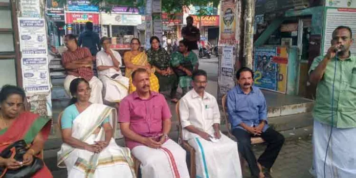 താലൂക്ക് ലൈബ്രറി കൗൺസിൽ നേതൃത്വത്തില് വിളംബരജാഥ നടത്തി താലൂക്ക് ലൈബ്രറി കൗൺസിൽ നേതൃത്വത്തില് വിളംബരജാഥ നടത്തി