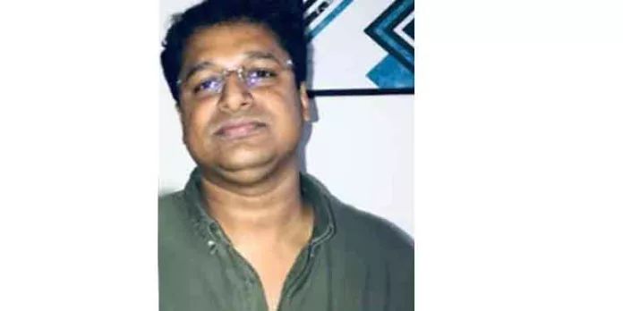 പത്തനംതിട്ട സ്വദേശി സജു ബിന് സലീം എന്ന ഡോക്ടര് ഷംനാദ് അറസ്റ്റില് ; അഡ്മിഷന് വാഗ്ദാനം നല്കി കോടികള് തട്ടിയെടുത്തു പത്തനംതിട്ട സ്വദേശി സജു ബിന് സലീം എന്ന ഡോക്ടര് ഷംനാദ് അറസ്റ്റില് ; അഡ്മിഷന് വാഗ്ദാനം നല്കി കോടികള് തട്ടിയെടുത്തു
