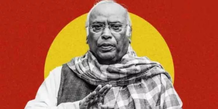 ഇന്ത്യ-ചൈന അതിര്ത്തി സംഘര്ഷത്തില് ബിജെപിക്കെതിരെ രൂക്ഷ വിമര്ശനവുമായി കോണ്ഗ്രസ് അധ്യക്ഷന് ഖാര്ഗെ ഇന്ത്യ-ചൈന അതിര്ത്തി സംഘര്ഷത്തില് ബിജെപിക്കെതിരെ രൂക്ഷ വിമര്ശനവുമായി കോണ്ഗ്രസ് അധ്യക്ഷന് ഖാര്ഗെ