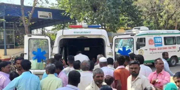 വിദ്യാര്ത്ഥിയെ ബാല്ക്കണിയില് നിന്നും തള്ളിയിട്ട് കൊലപ്പെടുത്തി അധ്യാപകന് വിദ്യാര്ത്ഥിയെ ബാല്ക്കണിയില് നിന്നും തള്ളിയിട്ട് കൊലപ്പെടുത്തി അധ്യാപകന്