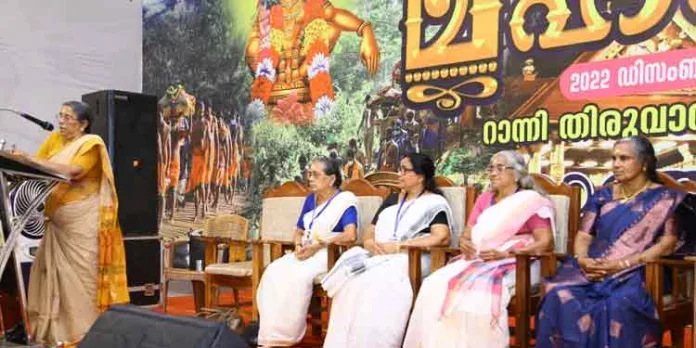 ഹൈന്ദവ വിരോധം സർക്കാരിന്റെ രക്തത്തിൽ കലർന്നിരിക്കുകയാണ് : പി ജി ശശികല ഹൈന്ദവ വിരോധം സർക്കാരിന്റെ രക്തത്തിൽ കലർന്നിരിക്കുകയാണ് : പി ജി ശശികല