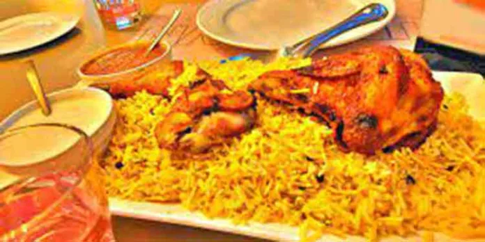 കോഴിക്കോട്ട് കുഴിമന്തി കഴിച്ച് ഛർദി ; ഒൻപത് വയസുകാരി മരിച്ചു കോഴിക്കോട്ട് കുഴിമന്തി കഴിച്ച് ഛർദി ; ഒൻപത് വയസുകാരി മരിച്ചു