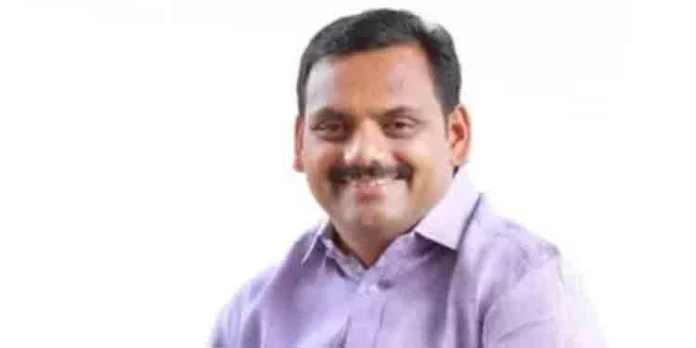 കൊച്ചി – ധനുഷ്കോടി എന്.എച്ച് 85 ല് കൊച്ചി മുതല് മൂന്നാര് വരെ 910 കോടി രൂപയുടെ ടെണ്ടര് പൂര്ത്തീകരിച്ച് അവാര്ഡ് ആയി : ഡീന് കുര്യാക്കോസ് എം. പി കൊച്ചി – ധനുഷ്കോടി എന്.എച്ച് 85 ല് കൊച്ചി മുതല് മൂന്നാര് വരെ 910 കോടി രൂപയുടെ ടെണ്ടര് പൂര്ത്തീകരിച്ച് അവാര്ഡ് ആയി : ഡീന് കുര്യാക്കോസ് എം. പി