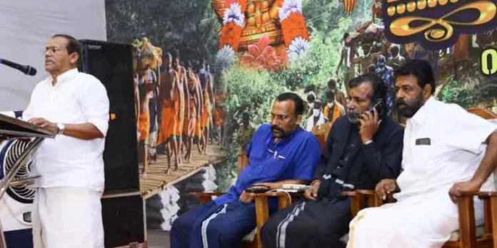എല്ലാവരും ഈശ്വര ഭക്തിയിൽ ജീവിക്കണമെന്ന് ജ്യോതിഷ രത്നം എഡിറ്റർ വി പി ജയചന്ദ്രൻ എല്ലാവരും ഈശ്വര ഭക്തിയിൽ ജീവിക്കണമെന്ന് ജ്യോതിഷ രത്നം എഡിറ്റർ വി പി ജയചന്ദ്രൻ