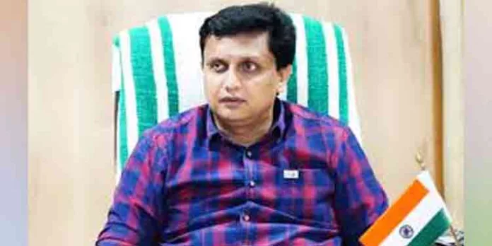 ടാർ ചെയ്ത ഉടൻ റോഡ് കുത്തിപ്പൊളിച്ച സംഭവത്തിൽ സർക്കാർ ഇടപെട്ടിട്ടുണ്ടെന്ന് മന്ത്രി മുഹമ്മദ് റിയാസ് ടാർ ചെയ്ത ഉടൻ റോഡ് കുത്തിപ്പൊളിച്ച സംഭവത്തിൽ സർക്കാർ ഇടപെട്ടിട്ടുണ്ടെന്ന് മന്ത്രി മുഹമ്മദ് റിയാസ്