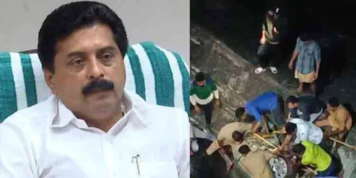 ഇടുക്കിയില് തീര്ത്ഥാടക വാഹനം കൊക്കയിലേക്ക് മറിഞ്ഞ സംഭവം ; അപകടം ദുഃഖകരമെന്ന് റോഷി അഗസ്റ്റിന് ഇടുക്കിയില് തീര്ത്ഥാടക വാഹനം കൊക്കയിലേക്ക് മറിഞ്ഞ സംഭവം ; അപകടം ദുഃഖകരമെന്ന് റോഷി അഗസ്റ്റിന്