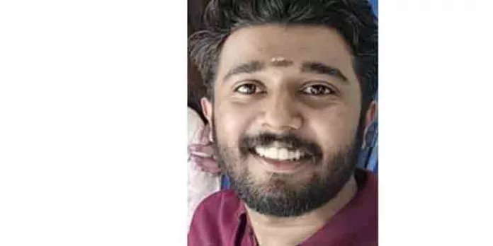 ബൈക്ക് അപകടത്തില് പെട്ട് ചികിത്സയില് ആയിരുന്ന യുവാവ് മരിച്ചു ബൈക്ക് അപകടത്തില് പെട്ട് ചികിത്സയില് ആയിരുന്ന യുവാവ് മരിച്ചു