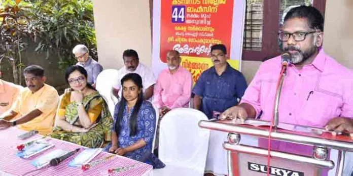 ജനങ്ങളുടെ ആവശ്യങ്ങള് വേഗത്തില് പരിഹരിക്കുക ലക്ഷ്യം : ഡെപ്യൂട്ടി സ്പീക്കര് ഓഫീസുകള്, മാത്രമല്ല ഉദ്യോഗസ്ഥരും സ്മാര്ട്ടാവണം ജനങ്ങളുടെ ആവശ്യങ്ങള് വേഗത്തില് പരിഹരിക്കുക ലക്ഷ്യം : ഡെപ്യൂട്ടി സ്പീക്കര് ഓഫീസുകള്, മാത്രമല്ല ഉദ്യോഗസ്ഥരും സ്മാര്ട്ടാവണം