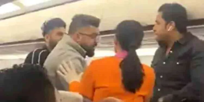 ഫ്ളൈറ്റിലെ കയ്യാങ്കളി ; റിപ്പോര്ട്ട് തേടി വ്യോമയാന സുരക്ഷാ ഏജന്സി ഫ്ളൈറ്റിലെ കയ്യാങ്കളി ; റിപ്പോര്ട്ട് തേടി വ്യോമയാന സുരക്ഷാ ഏജന്സി