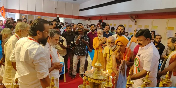 അഖില കേരള തന്ത്രി മണ്ഡലം പന്ത്രണ്ടാം സംസ്ഥാന സമ്മേളനം നടന്നു അഖില കേരള തന്ത്രി മണ്ഡലം പന്ത്രണ്ടാം സംസ്ഥാന സമ്മേളനം നടന്നു