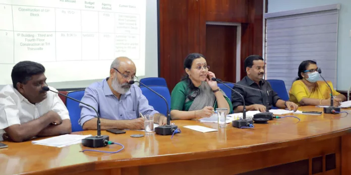 ആരോഗ്യ മേഖലയിലെ നിര്മാണ പ്രവര്ത്തനം : സമയബന്ധിതമായി പൂര്ത്തിയാക്കുന്നതിന് പ്രഥമ പരിഗണന – മന്ത്രി വീണാ ജോര്ജ് ആരോഗ്യ മേഖലയിലെ നിര്മാണ പ്രവര്ത്തനം : സമയബന്ധിതമായി പൂര്ത്തിയാക്കുന്നതിന് പ്രഥമ പരിഗണന – മന്ത്രി വീണാ ജോര്ജ്