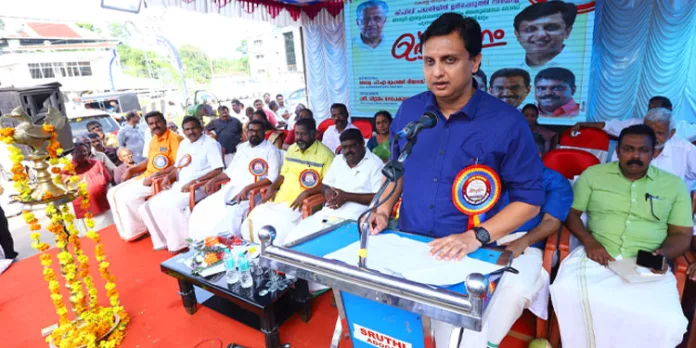കൊല്ലം – ചെങ്കോട്ട റോഡ്, എംസി റോഡ് വികസനം : 1500 കോടി രൂപ അനുവദിച്ചു – മന്ത്രി മുഹമ്മദ് റിയാസ് കൊല്ലം – ചെങ്കോട്ട റോഡ്, എംസി റോഡ് വികസനം : 1500 കോടി രൂപ അനുവദിച്ചു – മന്ത്രി മുഹമ്മദ് റിയാസ്