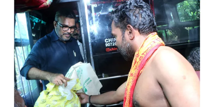 പ്ലാസ്റ്റിക് രഹിത ശബരിമല കാമ്പയിന് മാതൃകാപരം : മന്ത്രി എം.ബി. രാജേഷ് പ്ലാസ്റ്റിക് രഹിത ശബരിമല കാമ്പയിന് മാതൃകാപരം : മന്ത്രി എം.ബി. രാജേഷ്