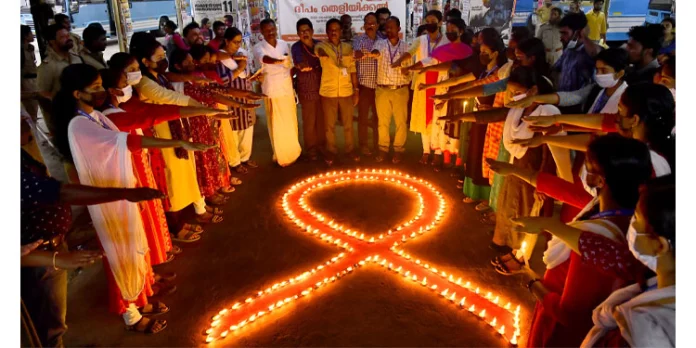 ലോക എയ്ഡ്സ് ദിനാചരണം : ദീപം തെളിയിക്കല് നടത്തി ലോക എയ്ഡ്സ് ദിനാചരണം : ദീപം തെളിയിക്കല് നടത്തി