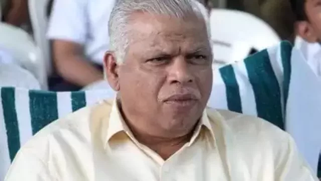 ബഫർസോൺ വിഷയം ഗൗരവമുള്ളത് ; സിപിഎം കണ്ണൂർ ജില്ല സെക്രട്ടറി എം വി ജയരാജൻ ബഫർസോൺ വിഷയം ഗൗരവമുള്ളത് ; സിപിഎം കണ്ണൂർ ജില്ല സെക്രട്ടറി എം വി ജയരാജൻ