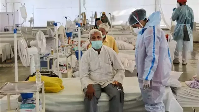 കോവിഡ് ; രാജ്യവ്യാപകമായി മോക്ക് ഡ്രില് നടത്താൻ സംസ്ഥാനങ്ങള്ക്ക് കേന്ദ്ര നിര്ദേശം കോവിഡ് ; രാജ്യവ്യാപകമായി മോക്ക് ഡ്രില് നടത്താൻ സംസ്ഥാനങ്ങള്ക്ക് കേന്ദ്ര നിര്ദേശം