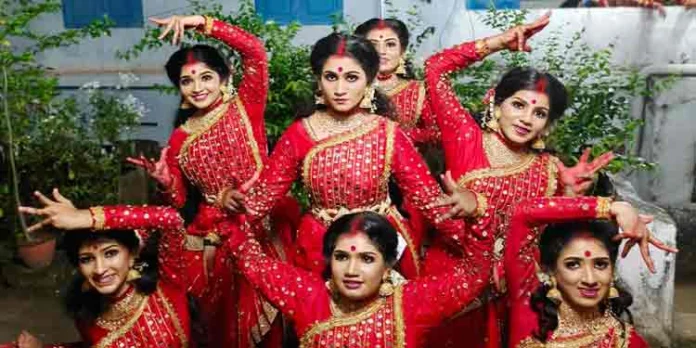 സംഘനൃത്തത്തിൽ അഭിമാന നേട്ടം കൈവരിച്ച് കോന്നി റിപ്പബ്ലിക്കൻ സ്കൂൾ സംഘനൃത്തത്തിൽ അഭിമാന നേട്ടം കൈവരിച്ച് കോന്നി റിപ്പബ്ലിക്കൻ സ്കൂൾ