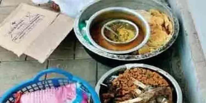 ഹോട്ടലുകളിലും വ്യാപാരസ്ഥാപനങ്ങളിലും പരിശോധന നടത്തി ഹോട്ടലുകളിലും വ്യാപാരസ്ഥാപനങ്ങളിലും പരിശോധന നടത്തി