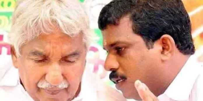 യൂത്ത് കോൺഗ്രസ് പത്തനംതിട്ട ജില്ലാ കമ്മിറ്റി യോഗത്തിൽ കയ്യാങ്കളി ; പ്രസിഡന്റ് എം ജി കണ്ണനെതിരെ തുറന്ന യുദ്ധവുമായി ഐ ഗ്രൂപ്പ് യൂത്ത് കോൺഗ്രസ് പത്തനംതിട്ട ജില്ലാ കമ്മിറ്റി യോഗത്തിൽ കയ്യാങ്കളി ; പ്രസിഡന്റ് എം ജി കണ്ണനെതിരെ തുറന്ന യുദ്ധവുമായി ഐ ഗ്രൂപ്പ്