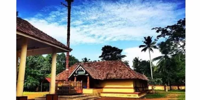 എഴുമറ്റൂർ കണ്ണച്ചതേവർ ക്ഷേത്രത്തിലെ ഉത്സവം നാളെ തുടങ്ങും എഴുമറ്റൂർ കണ്ണച്ചതേവർ ക്ഷേത്രത്തിലെ ഉത്സവം നാളെ തുടങ്ങും