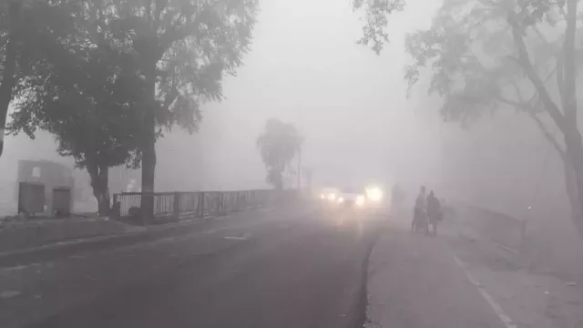 ശൈത്യം അതിരൂക്ഷം ; 4 ഉത്തരേന്ത്യൻ സംസ്ഥാനങ്ങളിൽ റെഡ് അലർട്ട് ശൈത്യം അതിരൂക്ഷം ; 4 ഉത്തരേന്ത്യൻ സംസ്ഥാനങ്ങളിൽ റെഡ് അലർട്ട്