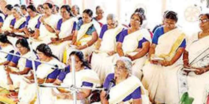 നാരായണീയ യജ്ഞം : പങ്കെടുത്തത് ആയിരത്തിലേറെ വനിതകള് നാരായണീയ യജ്ഞം : പങ്കെടുത്തത് ആയിരത്തിലേറെ വനിതകള്
