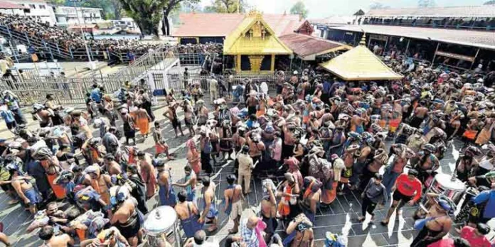 ശബരിമലയില് തീർഥാടകരുടെ എണ്ണം അറുപതിനായിരത്തിന് മുകളില് ശബരിമലയില് തീർഥാടകരുടെ എണ്ണം അറുപതിനായിരത്തിന് മുകളില്