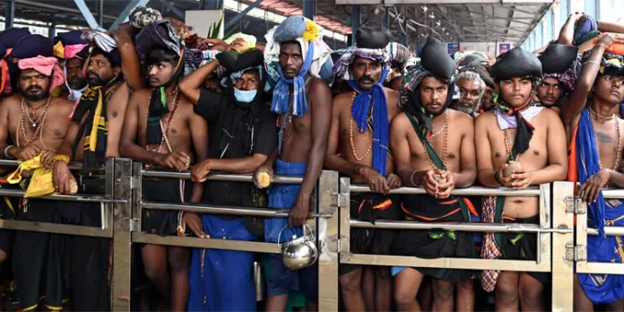 ശബരിമലയിൽ ഇന്ന് വെർച്വൽ ക്യൂ വഴി ദർശനത്തിനായി ബുക്ക് ചെയ്തത് 93456 പേർ ശബരിമലയിൽ ഇന്ന് വെർച്വൽ ക്യൂ വഴി ദർശനത്തിനായി ബുക്ക് ചെയ്തത് 93456 പേർ