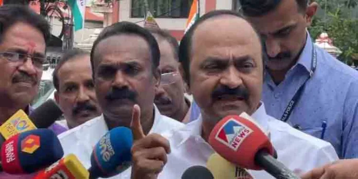 കെ.എം ഷാജിയുടെ വീട് അളക്കാന് മൂന്ന് തവണ പോയ വിജിലന്സ് റിസോര്ട്ടിന്റെ മറവില് നടന്ന കള്ളപ്പണം വെളുപ്പിക്കലും അനധികൃത സ്വത്ത് സമ്പാദനവും അറിയാതെ പോയത് എന്തുകൊണ്ടാണെന്ന് വിഡി സതീശന് കെ.എം ഷാജിയുടെ വീട് അളക്കാന് മൂന്ന് തവണ പോയ വിജിലന്സ് റിസോര്ട്ടിന്റെ മറവില് നടന്ന കള്ളപ്പണം വെളുപ്പിക്കലും അനധികൃത സ്വത്ത് സമ്പാദനവും അറിയാതെ പോയത് എന്തുകൊണ്ടാണെന്ന് വിഡി സതീശന്