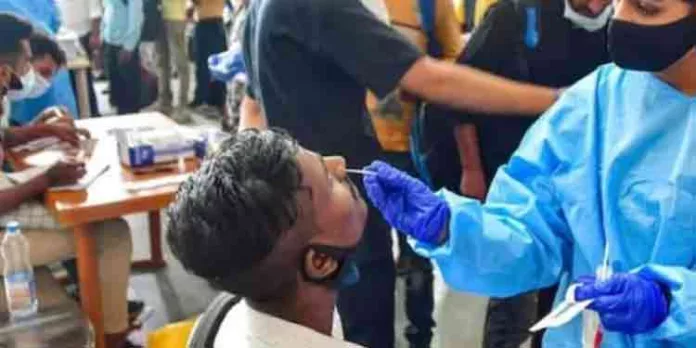 വിദേശ യാത്രക്കാര്ക്ക് 7 ദിവസത്തെ ക്വാറന്റൈന് നിര്ബന്ധം ; മാര്ഗ്ഗനിര്ദ്ദേശങ്ങള് പുറപ്പെടുവിച്ച് കര്ണാടക സര്ക്കാര് വിദേശ യാത്രക്കാര്ക്ക് 7 ദിവസത്തെ ക്വാറന്റൈന് നിര്ബന്ധം ; മാര്ഗ്ഗനിര്ദ്ദേശങ്ങള് പുറപ്പെടുവിച്ച് കര്ണാടക സര്ക്കാര്