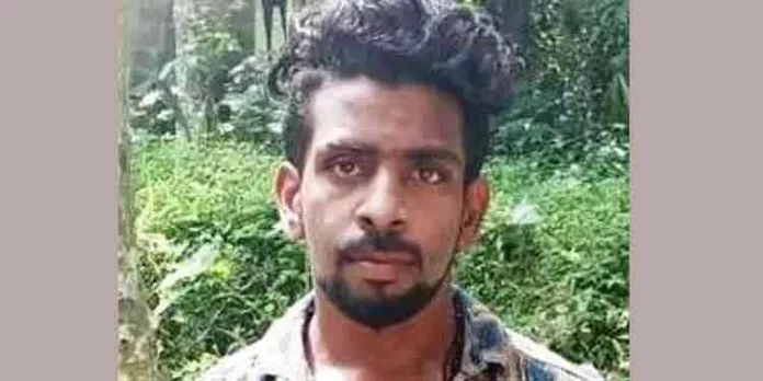 അവിവാഹിതയെ 58കാരിയെ അർദ്ധരാത്രി വീട്ടിൽക്കയറി പീഡിപ്പിച്ച സംഭവം : യുവാവിന് 16 വർഷം കഠിന തടവും പിഴയും അവിവാഹിതയെ 58കാരിയെ അർദ്ധരാത്രി വീട്ടിൽക്കയറി പീഡിപ്പിച്ച സംഭവം : യുവാവിന് 16 വർഷം കഠിന തടവും പിഴയും