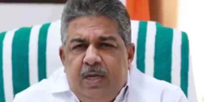 സജി ചെറിയാനെതിരായ കേസിലെ പരാതിക്കാരനായ അഭിഭാഷകന് തിരുവല്ല കോടതിയില് തടസ ഹര്ജി നല്കി സജി ചെറിയാനെതിരായ കേസിലെ പരാതിക്കാരനായ അഭിഭാഷകന് തിരുവല്ല കോടതിയില് തടസ ഹര്ജി നല്കി