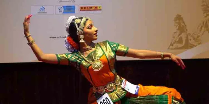 സ്കൂൾ കലോത്സവം: ഇന്ന് കൂടുതൽ ജനപ്രിയ ഇനങ്ങൾ സ്കൂൾ കലോത്സവം: ഇന്ന് കൂടുതൽ ജനപ്രിയ ഇനങ്ങൾ