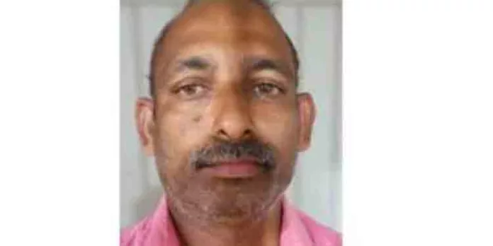 യുവതിയെ വീടിനുള്ളില് കുത്തേറ്റ നിലയില് കണ്ടെത്തിയ സംഭവത്തില് ഭര്ത്താവ് അറസ്റ്റില് യുവതിയെ വീടിനുള്ളില് കുത്തേറ്റ നിലയില് കണ്ടെത്തിയ സംഭവത്തില് ഭര്ത്താവ് അറസ്റ്റില്