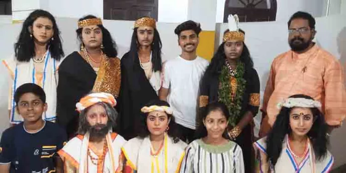 എട്ടാം വര്ഷവും സംസ്കൃത നാടകത്തില് അരങ്ങ് വാണ് കോന്നി റിപ്പബ്ലിക്കൻ വൊക്കേഷണൽ ഹയർ സെക്കണ്ടറി സ്കൂൾ എട്ടാം വര്ഷവും സംസ്കൃത നാടകത്തില് അരങ്ങ് വാണ് കോന്നി റിപ്പബ്ലിക്കൻ വൊക്കേഷണൽ ഹയർ സെക്കണ്ടറി സ്കൂൾ