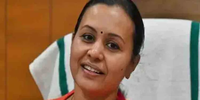 പക്ഷിപ്പനി ; ജില്ലകള്ക്ക് ആരോഗ്യ വകുപ്പ് ജാഗ്രതാ നിര്ദേശം നൽകി പക്ഷിപ്പനി ; ജില്ലകള്ക്ക് ആരോഗ്യ വകുപ്പ് ജാഗ്രതാ നിര്ദേശം നൽകി