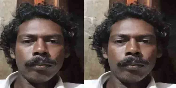 പട്ടാപ്പകല് യുവാവിനെ വീട്ടില് കയറി കുത്തി കൊന്നു : ബന്ധുവിനും പരിക്കേറ്റു പട്ടാപ്പകല് യുവാവിനെ വീട്ടില് കയറി കുത്തി കൊന്നു : ബന്ധുവിനും പരിക്കേറ്റു