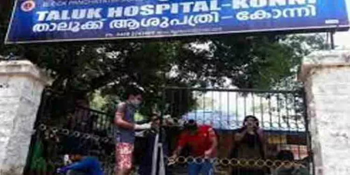 കോന്നി താലൂക്ക് ആശുപത്രി മുറ്റത്തെ മാവ് മുറിച്ച സംഭവം ഒതുക്കി തീർക്കാൻ ശ്രമം കോന്നി താലൂക്ക് ആശുപത്രി മുറ്റത്തെ മാവ് മുറിച്ച സംഭവം ഒതുക്കി തീർക്കാൻ ശ്രമം