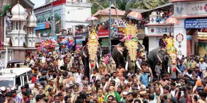 ചരിത്ര പ്രസിദ്ധമായ എരുമേലി പേട്ടതുള്ളൽ ഇന്ന് ചരിത്ര പ്രസിദ്ധമായ എരുമേലി പേട്ടതുള്ളൽ ഇന്ന്