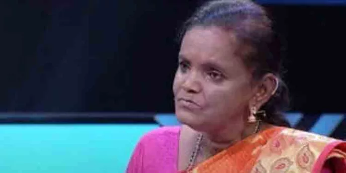 നടി മോളി കണ്ണമാലിയെ സൂപ്പര് സ്പെഷാലിറ്റി ആശുപത്രിയിലേക്ക് മാറ്റി നടി മോളി കണ്ണമാലിയെ സൂപ്പര് സ്പെഷാലിറ്റി ആശുപത്രിയിലേക്ക് മാറ്റി