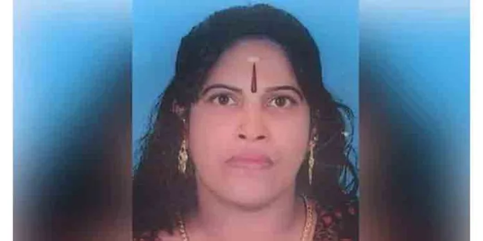 സുനിതയെ ചുട്ടെരിച്ചു കൊന്ന കേസിൽ ഭർത്താവ് ജോയ് കുറ്റക്കാരനെന്ന് കോടതി സുനിതയെ ചുട്ടെരിച്ചു കൊന്ന കേസിൽ ഭർത്താവ് ജോയ് കുറ്റക്കാരനെന്ന് കോടതി