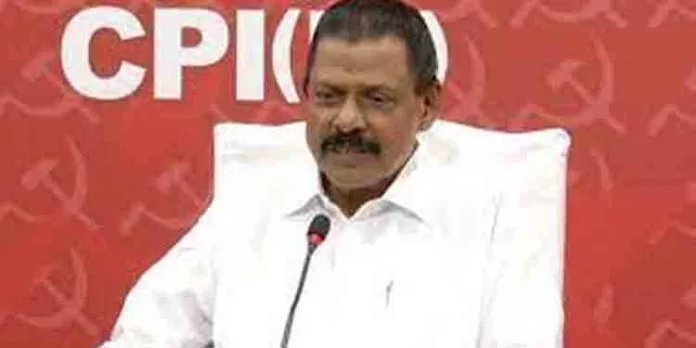 കേന്ദ്രത്തിന്റെയും ആര്എസ്എസിന്റെയും വര്ഗീയ നിലപാടുകള്ക്കെതിരെ സിപിഎം ജനമുന്നേറ്റ ജാഥ കേന്ദ്രത്തിന്റെയും ആര്എസ്എസിന്റെയും വര്ഗീയ നിലപാടുകള്ക്കെതിരെ സിപിഎം ജനമുന്നേറ്റ ജാഥ